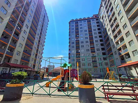Satılır 2 otaqlı mənzil 58 m²