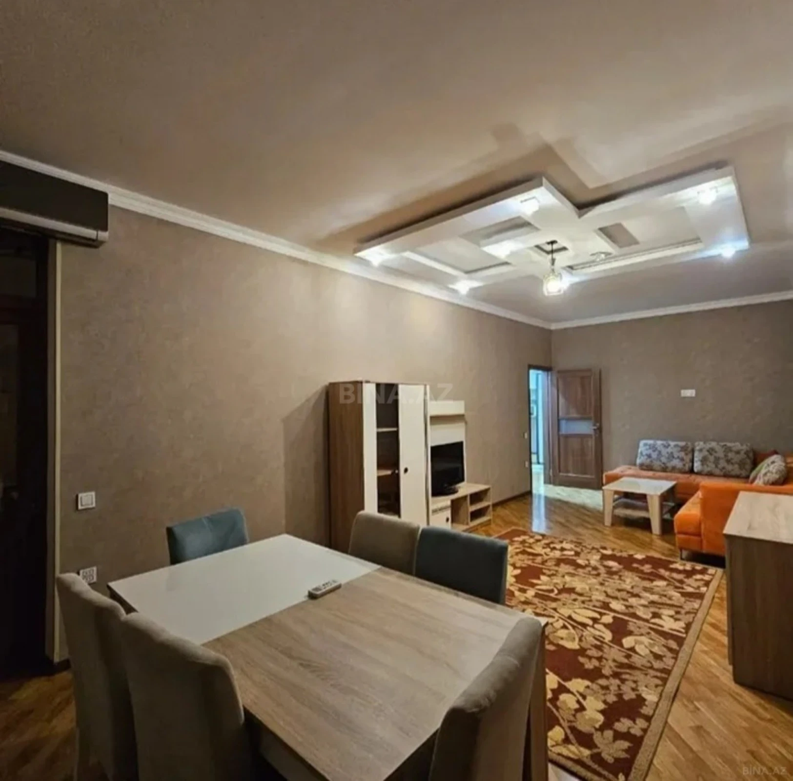 Kirayə verilir 3 otaqlı mənzil 110 m²