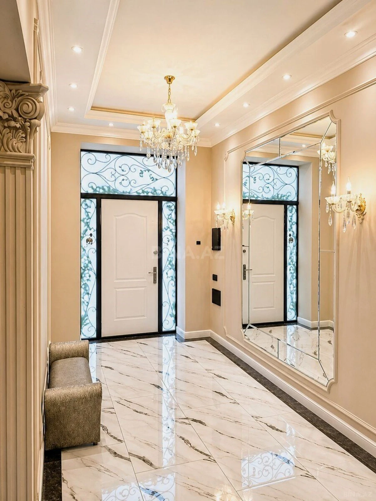 Satılır 5 otaqlı həyət evi 450 m²