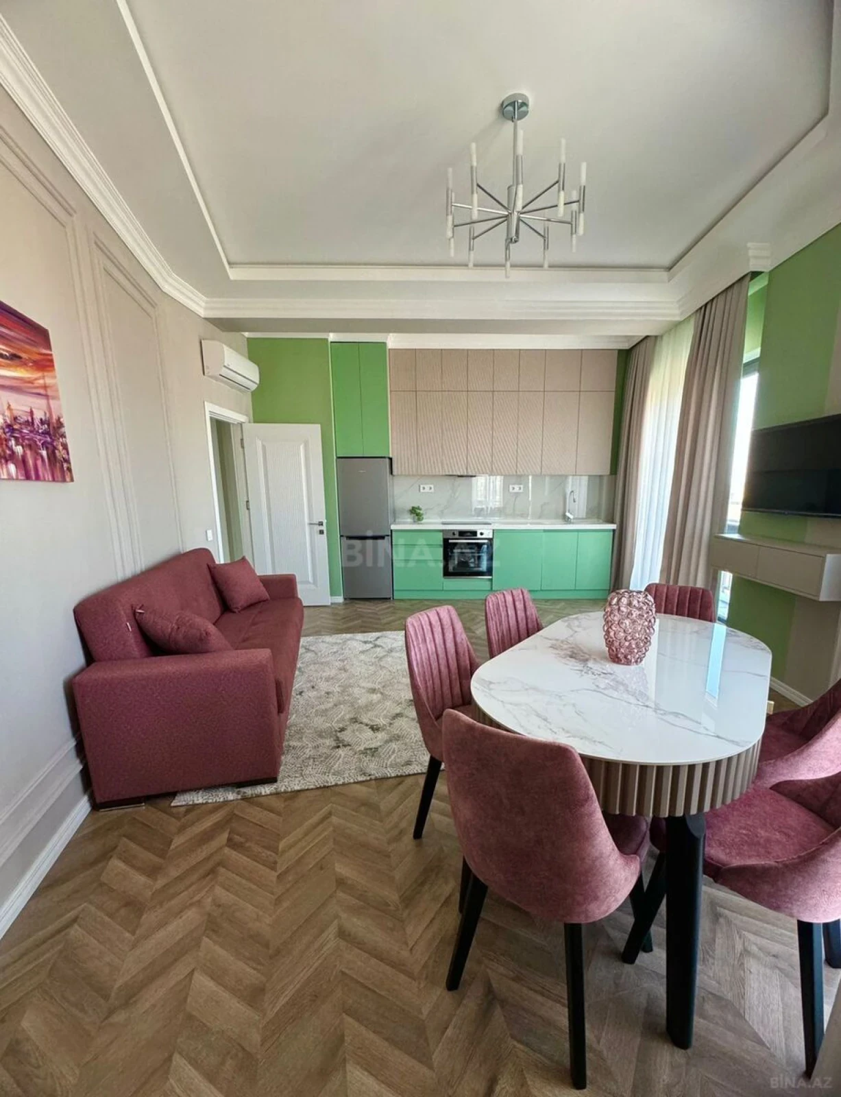 Kirayə verilir 3 otaqlı mənzil 100 m²