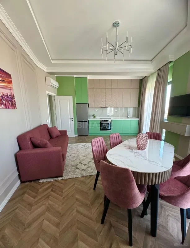 Kirayə verilir 3 otaqlı mənzil 100 m²