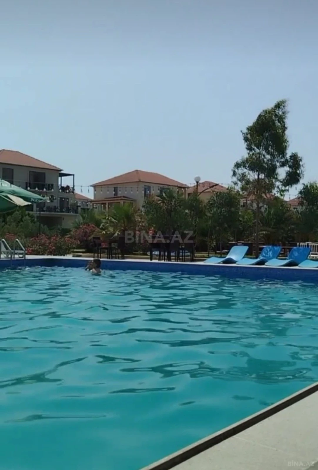 Kirayə verilir 2 otaqlı mənzil 65 m²
