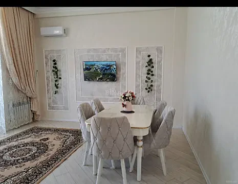 Kirayə verilir 2 otaqlı mənzil 65 m²