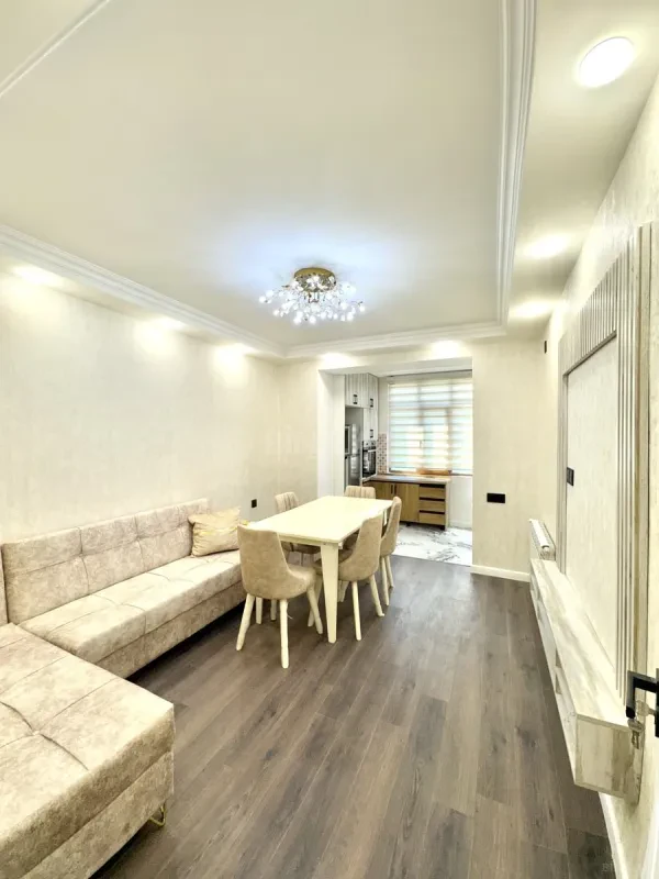 Satılır 2 otaqlı mənzil 45 m²