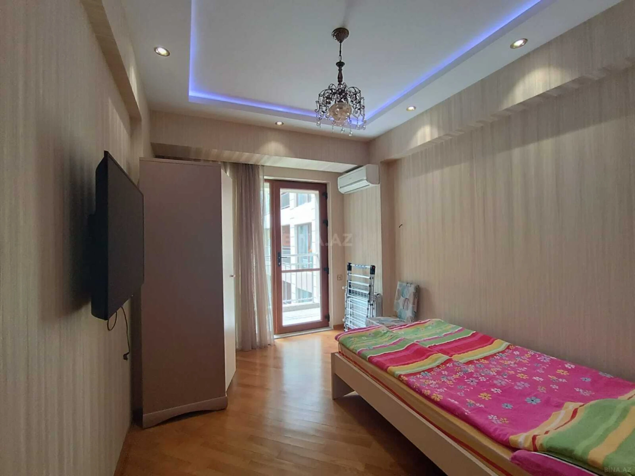 Kirayə verilir 3 otaqlı mənzil 110 m²