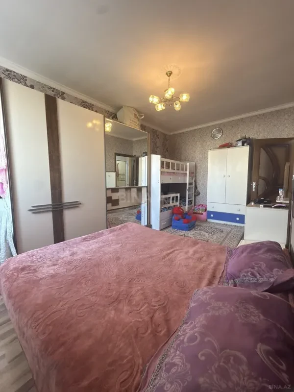 Satılır 2 otaqlı mənzil 70 m²