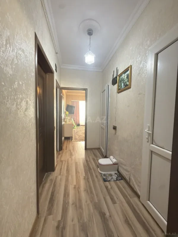 Satılır 2 otaqlı mənzil 70 m²