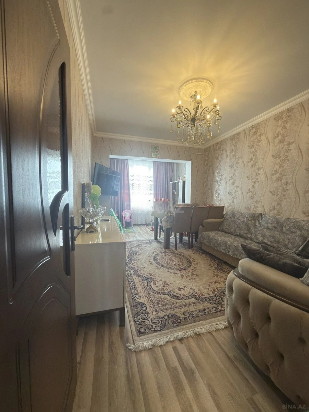 Satılır 2 otaqlı mənzil 70 m²
