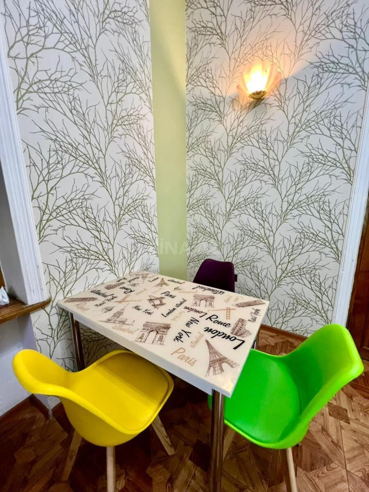 Kirayə verilir 3 otaqlı mənzil 105 m²