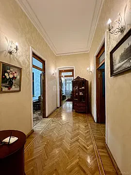 Kirayə verilir 3 otaqlı mənzil 105 m²