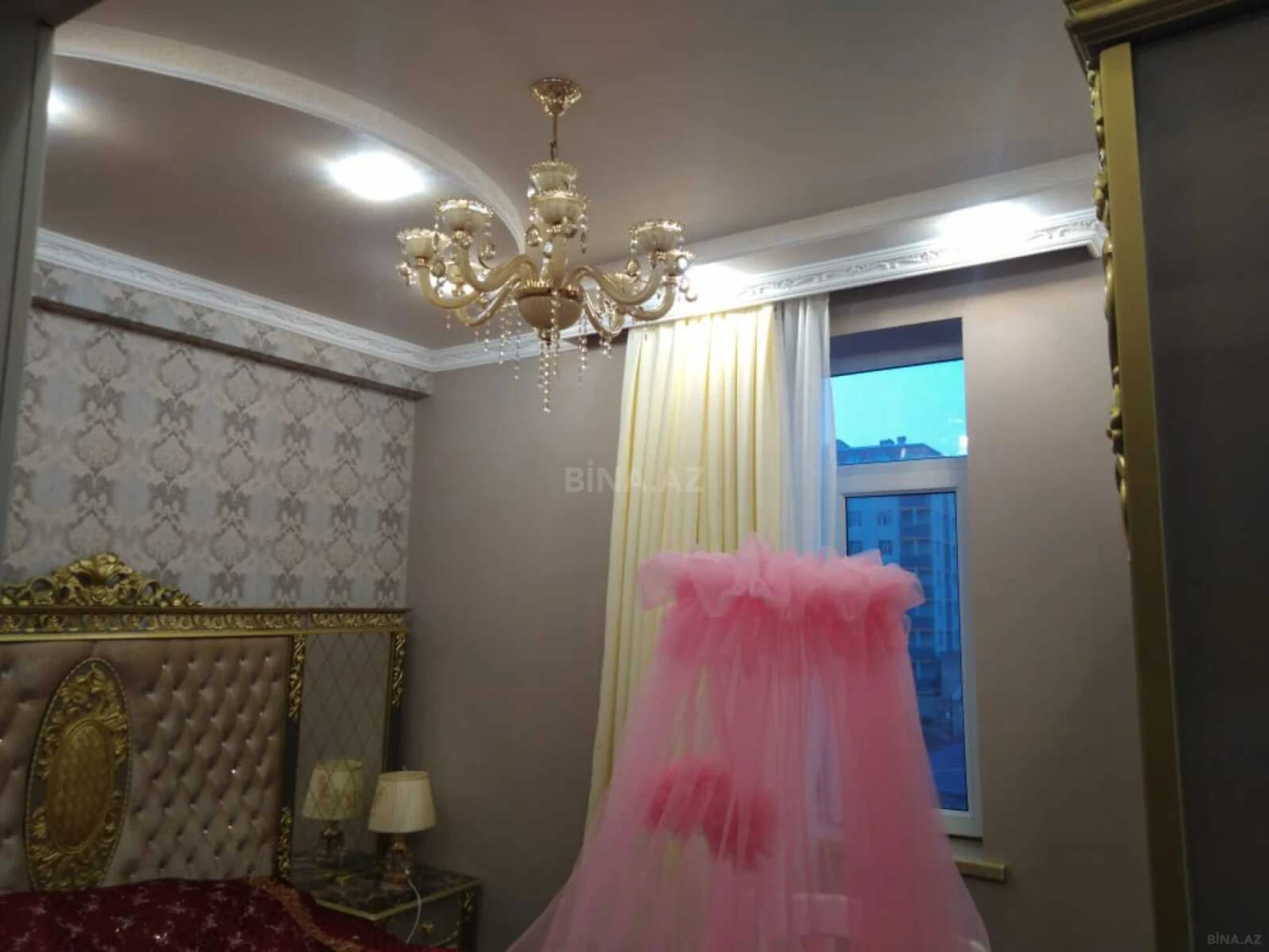 Satılır 2 otaqlı mənzil 58 m²