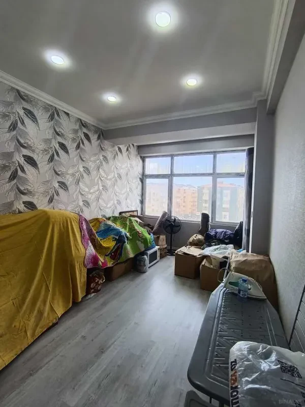Satılır 3 otaqlı mənzil 84 m²