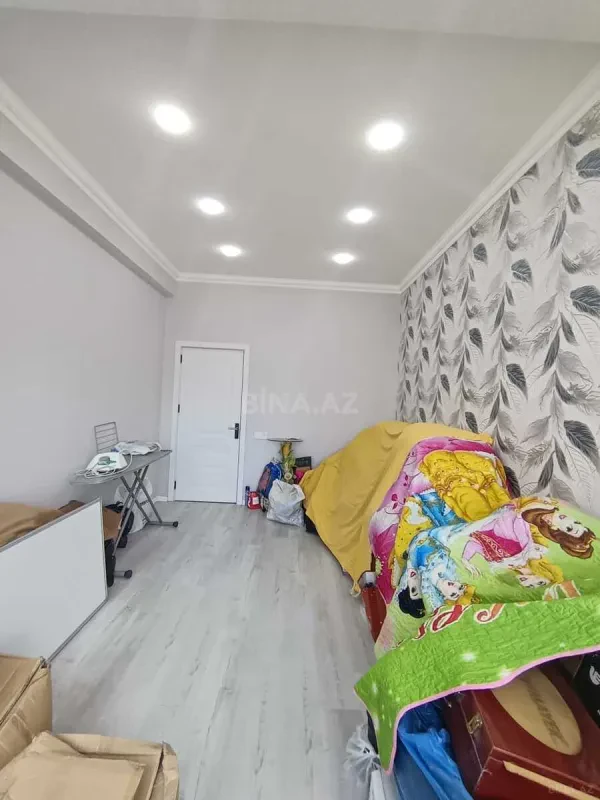 Satılır 3 otaqlı mənzil 84 m²