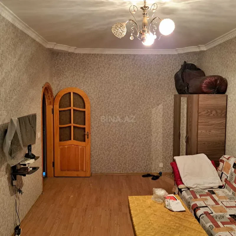 Satılır 1 otaqlı mənzil 30 m²