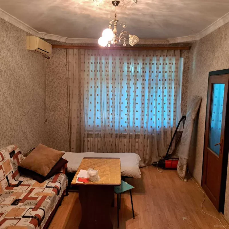 Satılır 1 otaqlı mənzil 30 m²