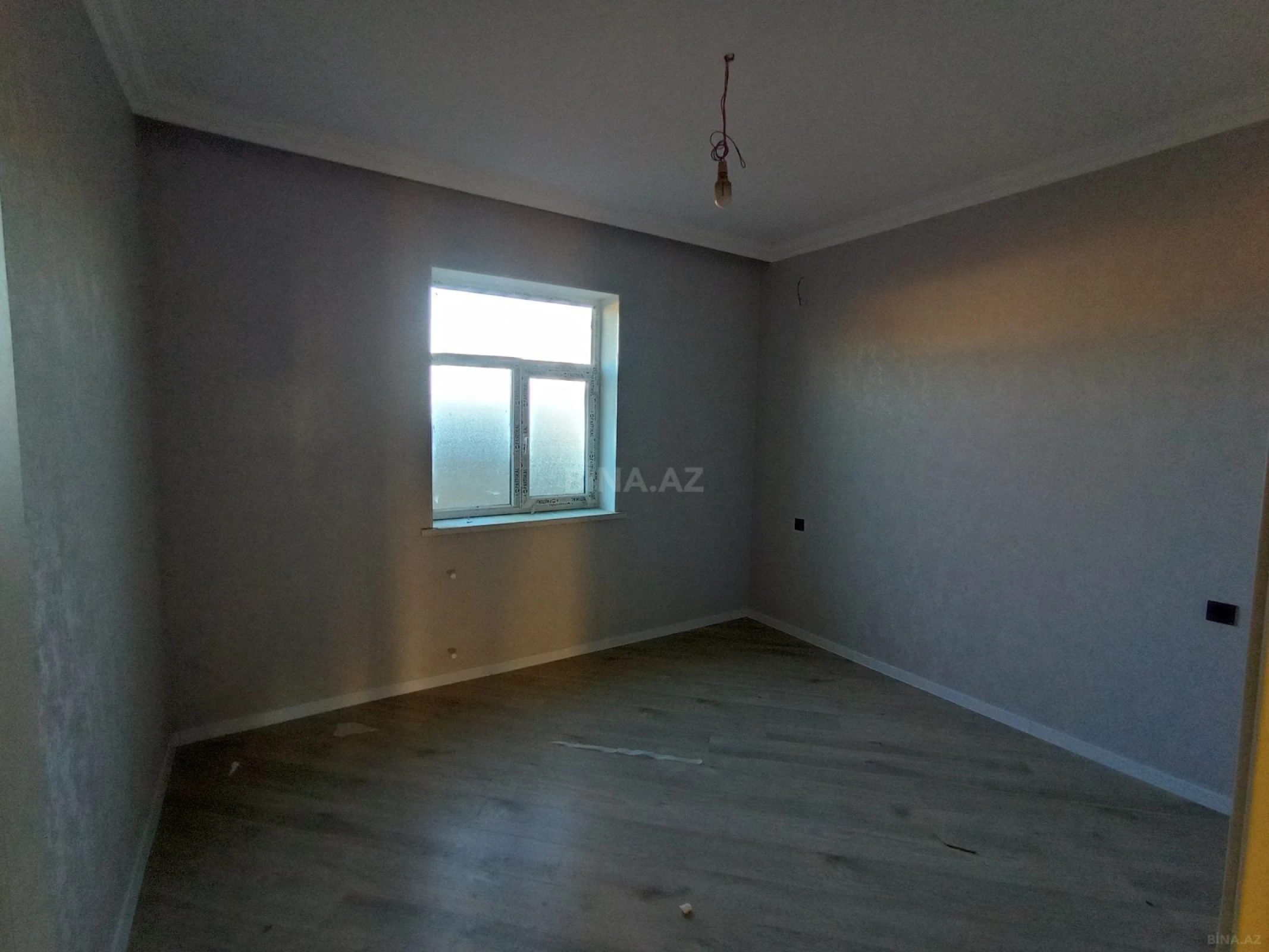 Satılır 4 otaqlı həyət evi 140 m²