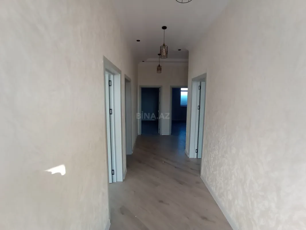 Satılır 4 otaqlı həyət evi 140 m²