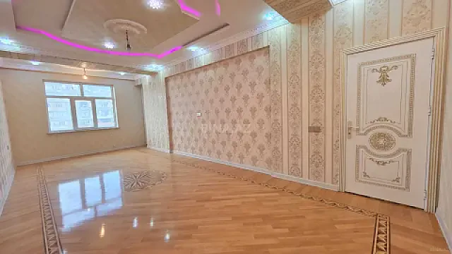 Satılır 3 otaqlı mənzil 147 m²