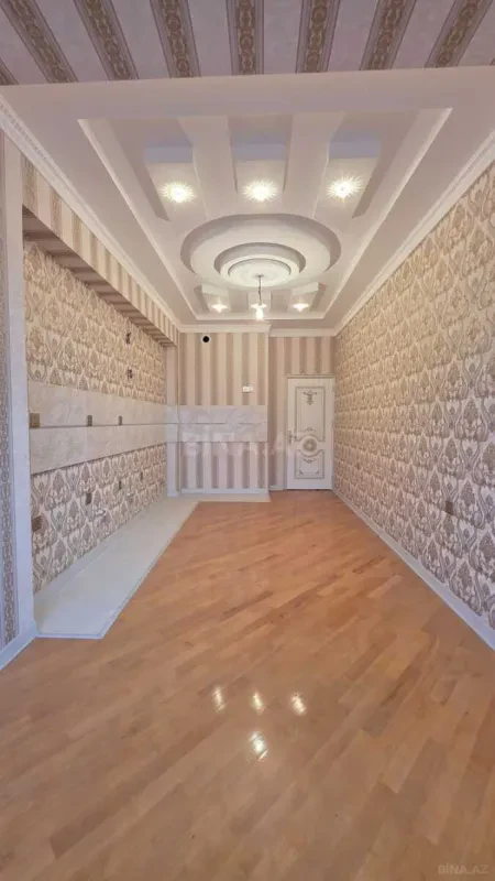 Satılır 3 otaqlı mənzil 147 m²