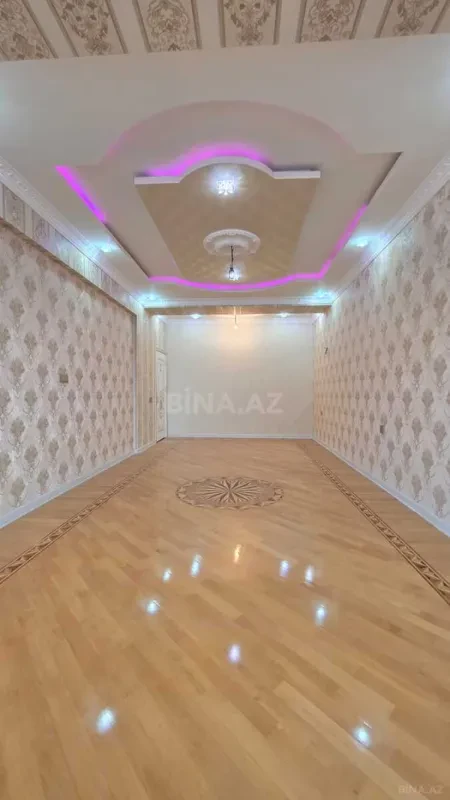 Satılır 3 otaqlı mənzil 147 m²