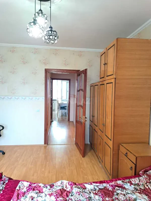 Kirayə verilir 2 otaqlı mənzil 55 m²