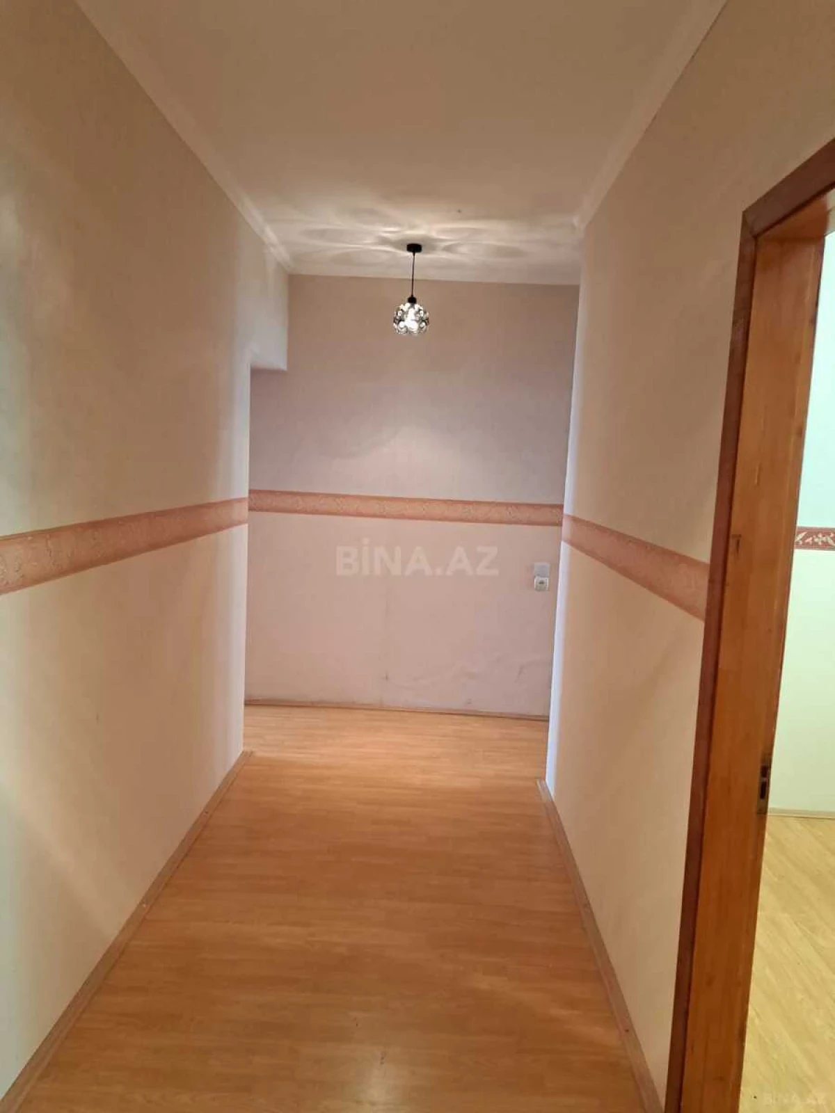 Kirayə verilir 2 otaqlı mənzil 55 m²