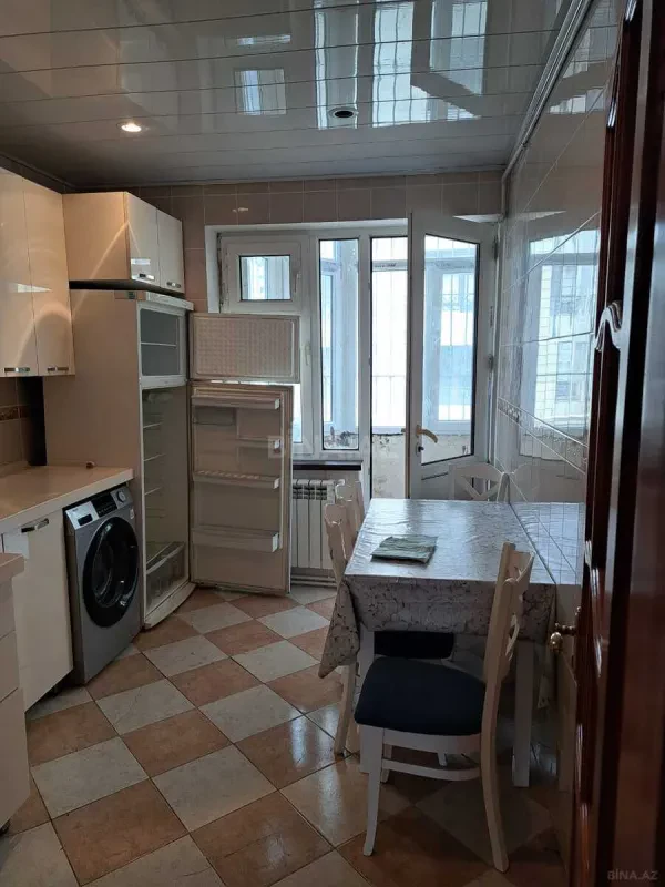 Kirayə verilir 2 otaqlı mənzil 55 m²