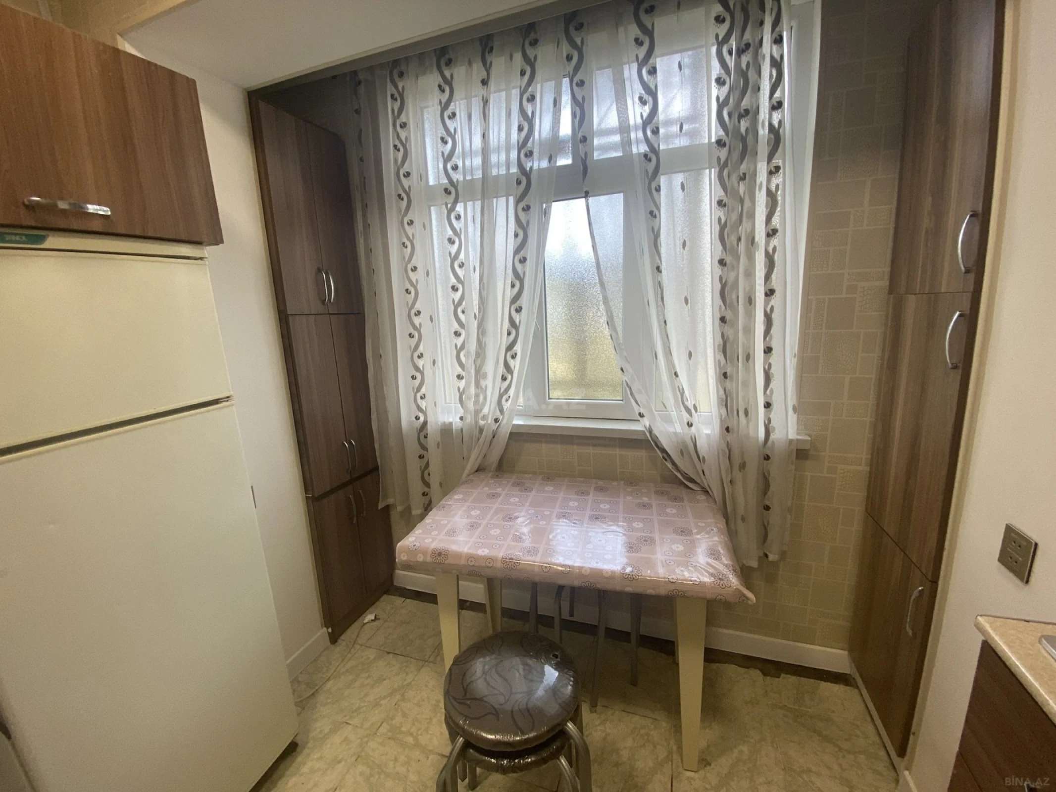 Satılır 3 otaqlı mənzil 60 m²