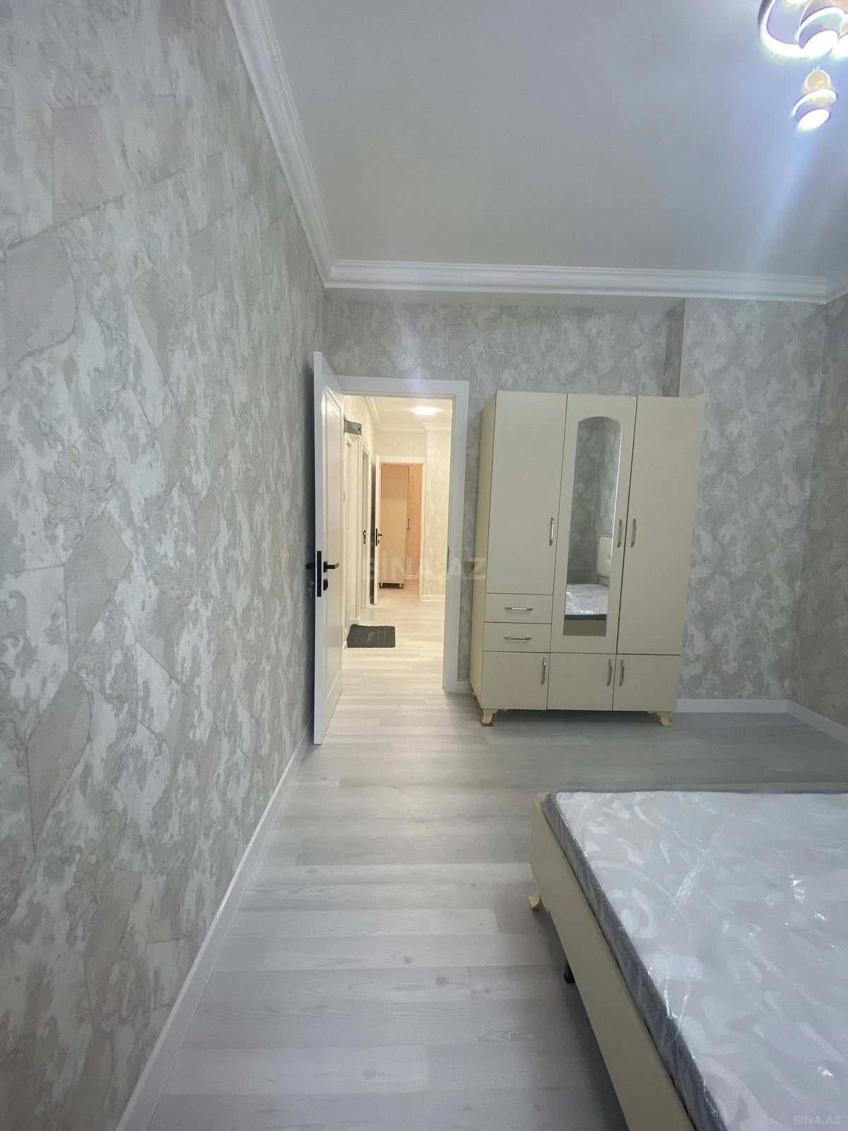 Satılır 3 otaqlı mənzil 60 m²