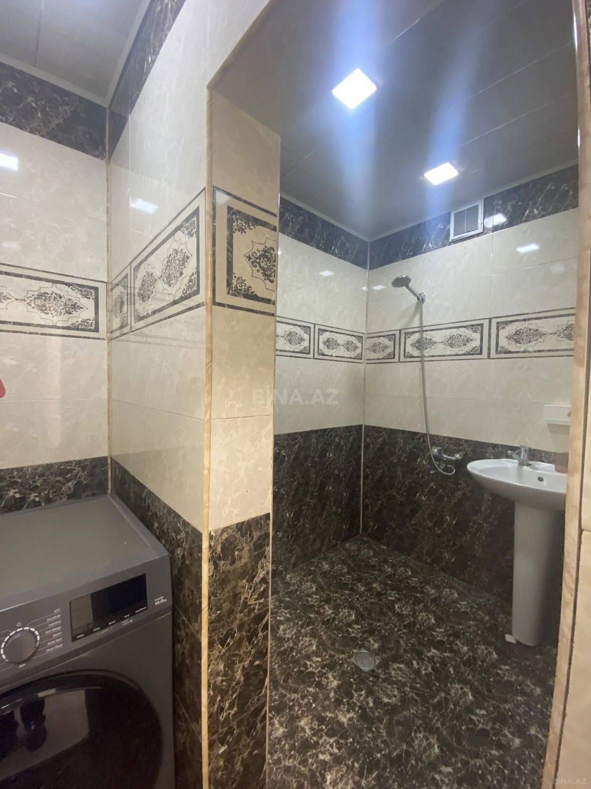 Satılır 3 otaqlı mənzil 60 m²