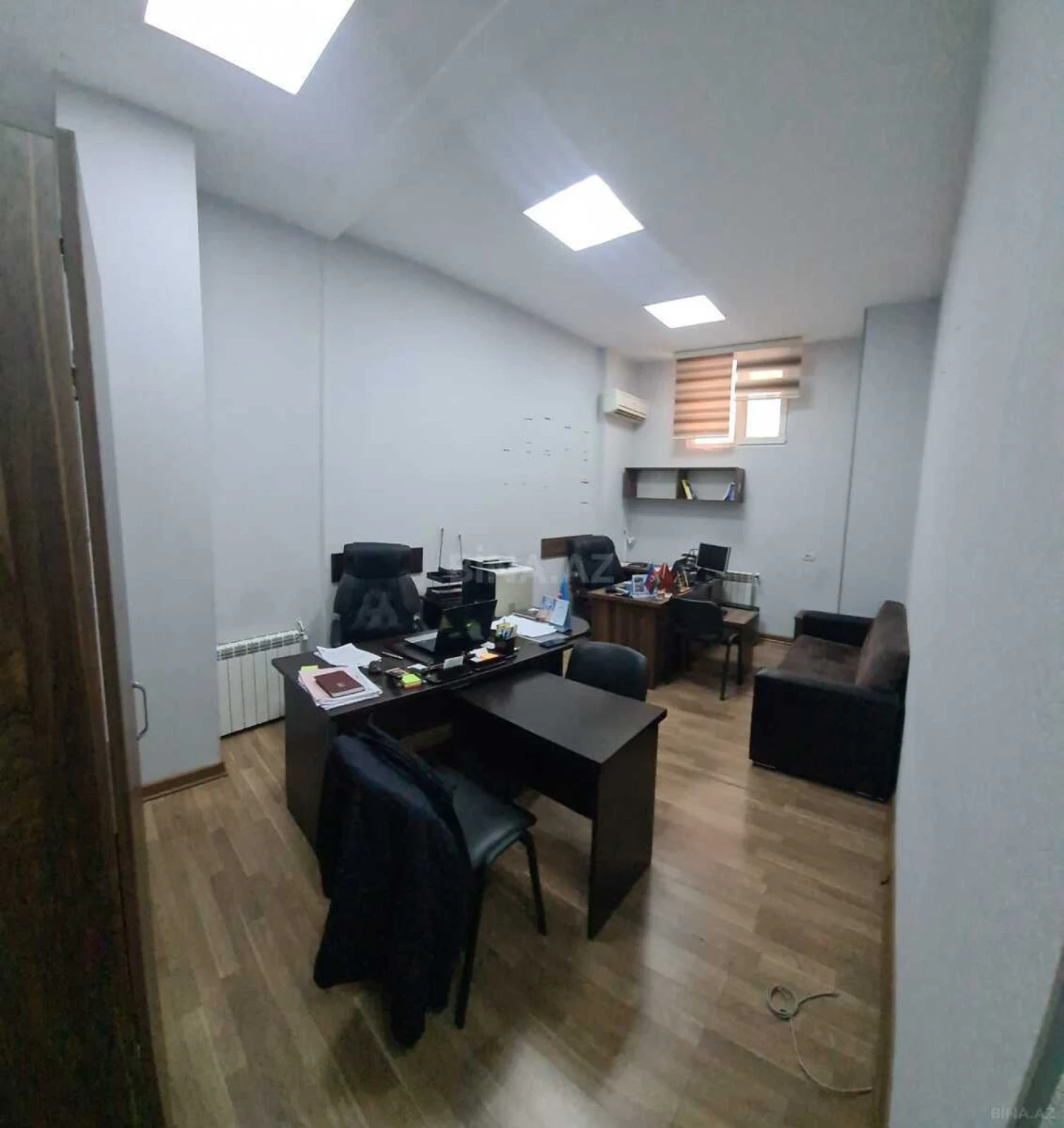 Kirayə verilir 7 otaqlı ofis 270 m²