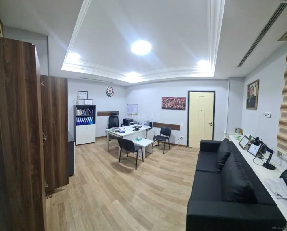 Kirayə verilir 7 otaqlı ofis 270 m²