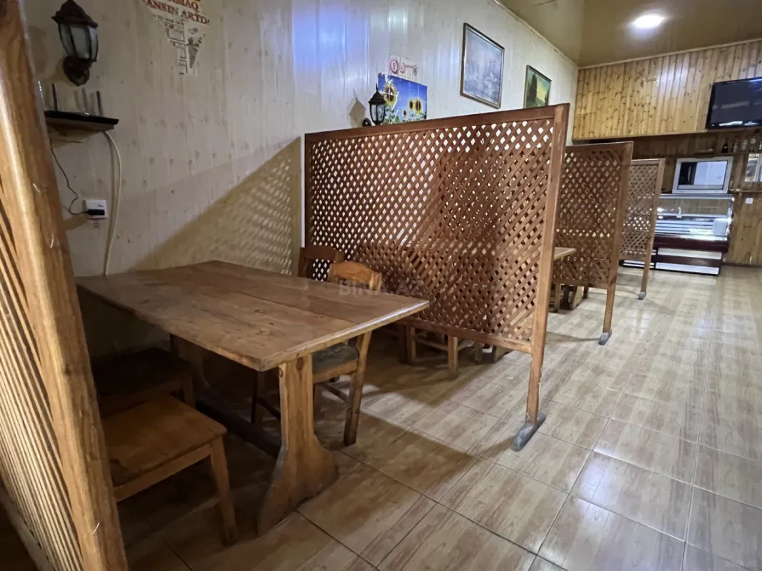 Satılır obyekt 90 m²