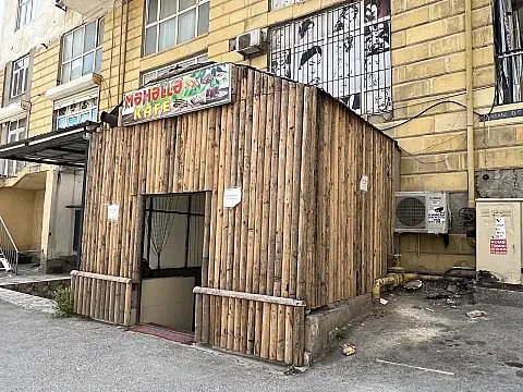 Satılır obyekt 90 m²