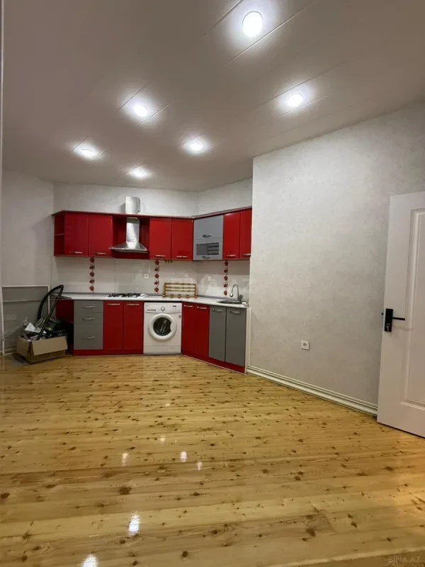 Satılır 2 otaqlı mənzil 73 m²