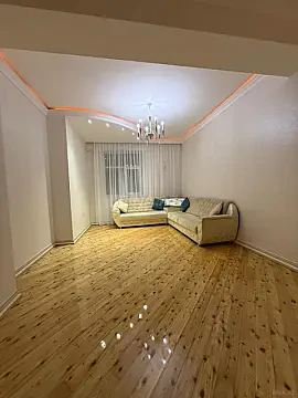 Satılır 2 otaqlı mənzil 73 m²