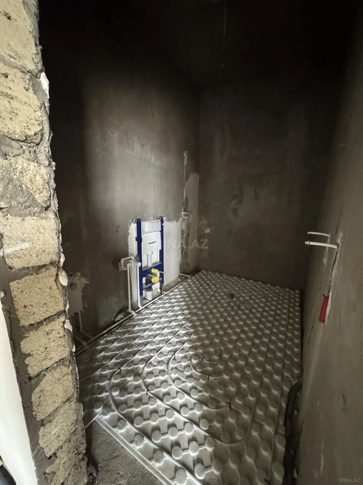 Satılır 8 otaqlı həyət evi 504 m²