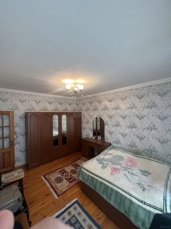 Kirayə verilir 4 otaqlı həyət evi 120 m²
