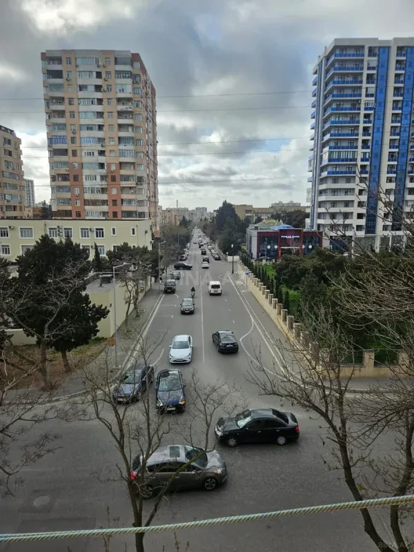 Satılır 2 otaqlı mənzil 50 m²