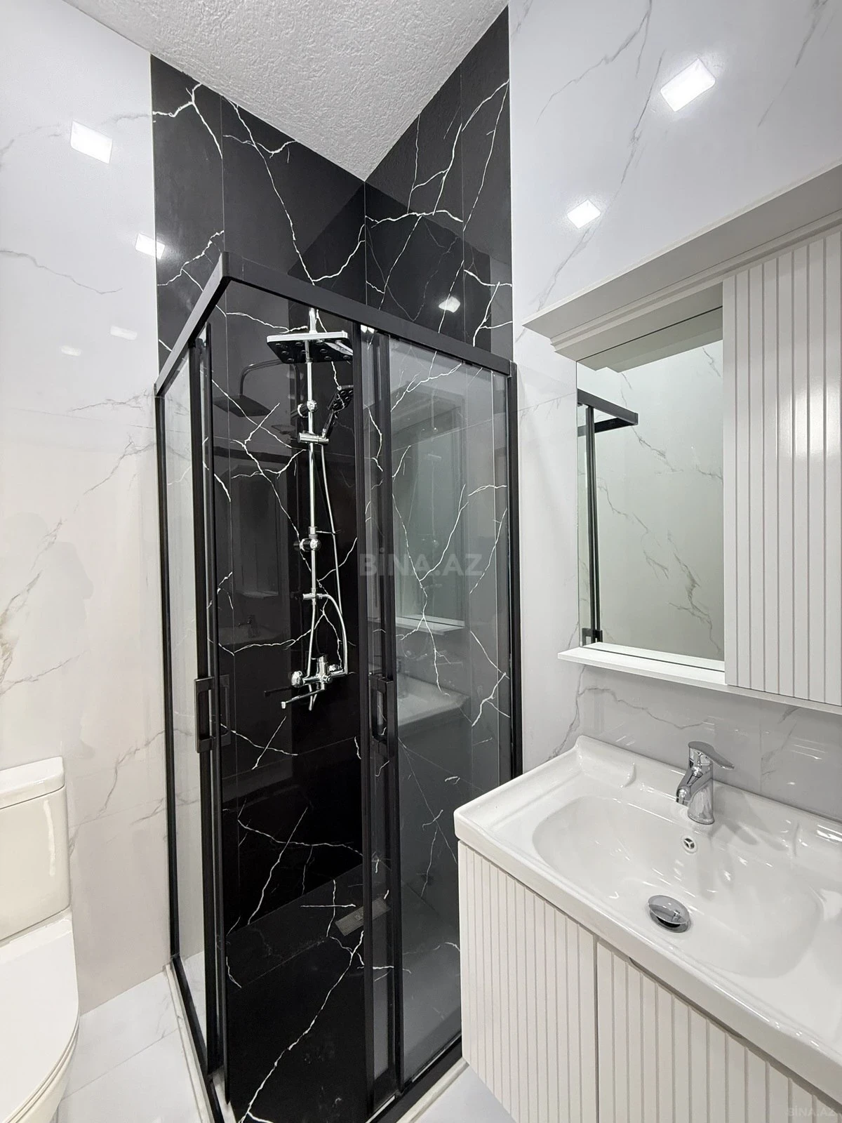 Satılır 4 otaqlı həyət evi 150 m²