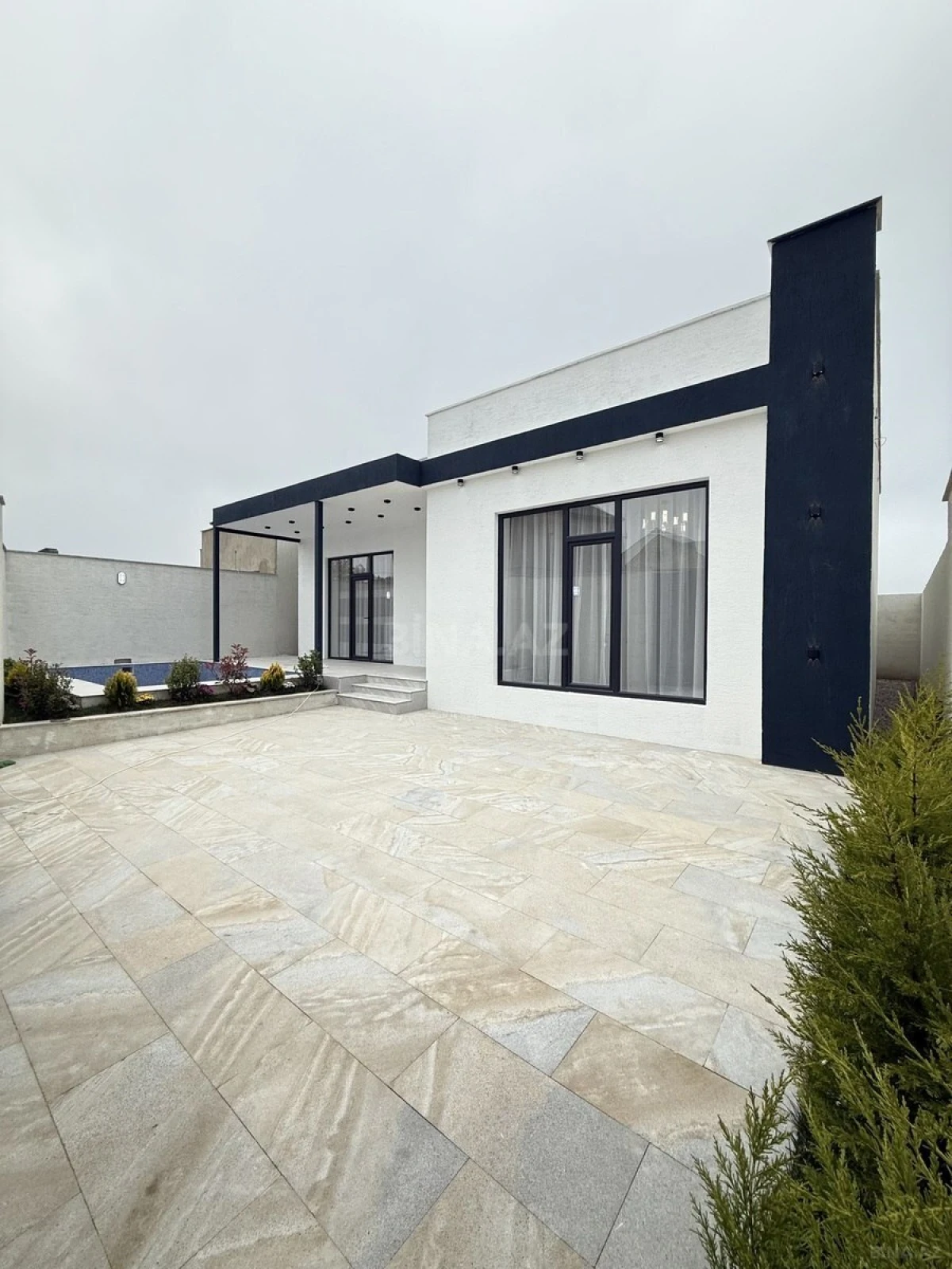 Satılır 4 otaqlı həyət evi 150 m²