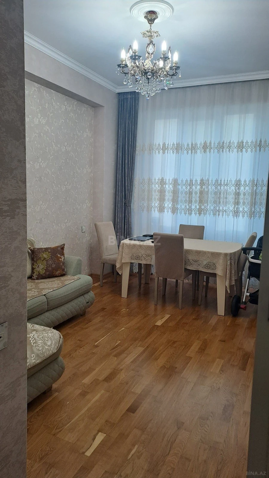Satılır 2 otaqlı mənzil 62 m²