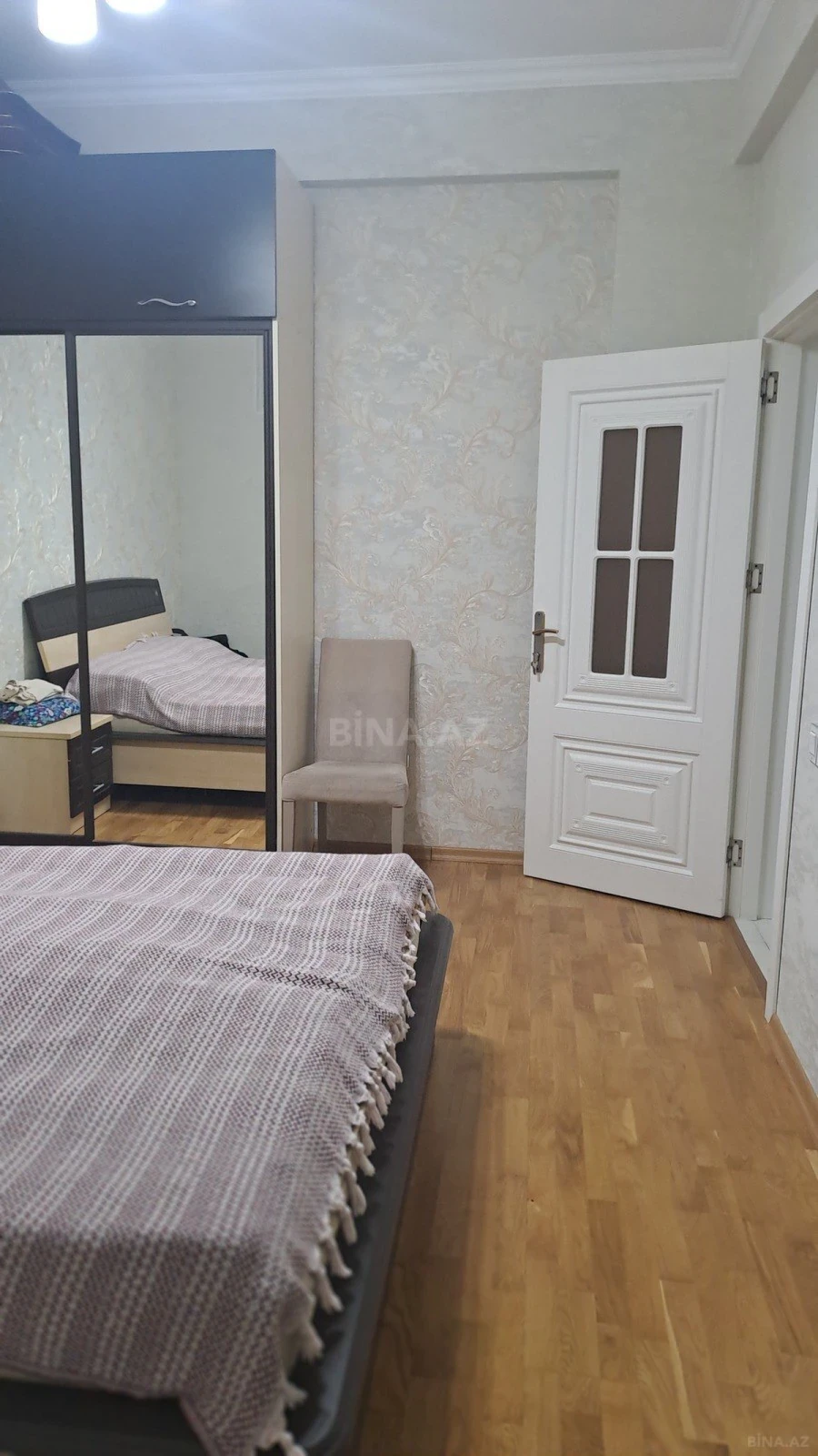 Satılır 2 otaqlı mənzil 62 m²