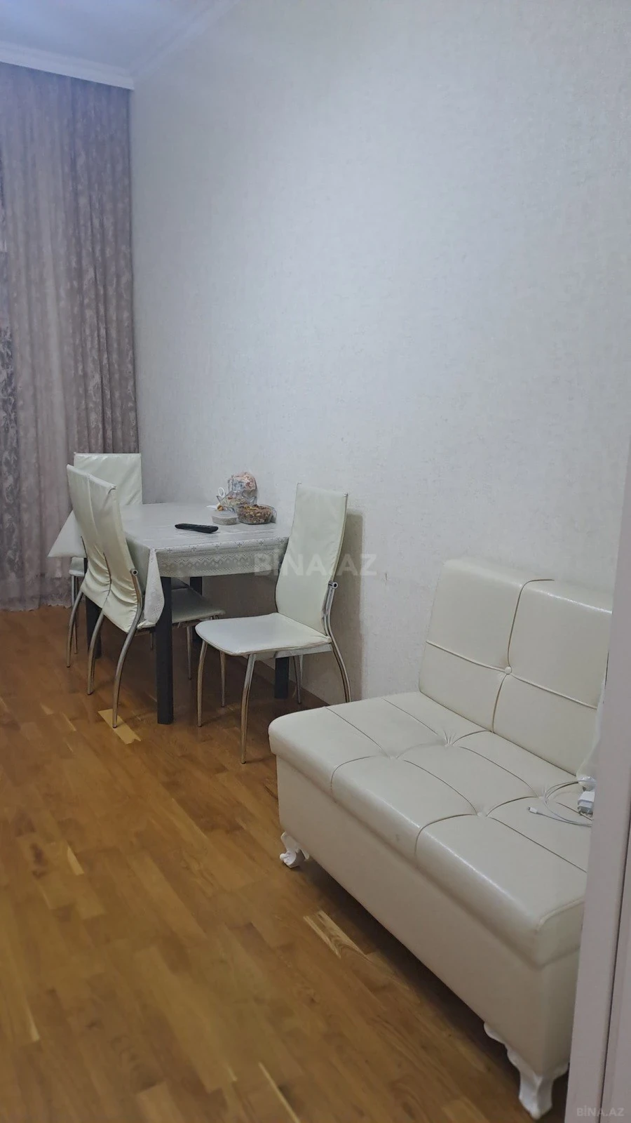 Satılır 2 otaqlı mənzil 62 m²
