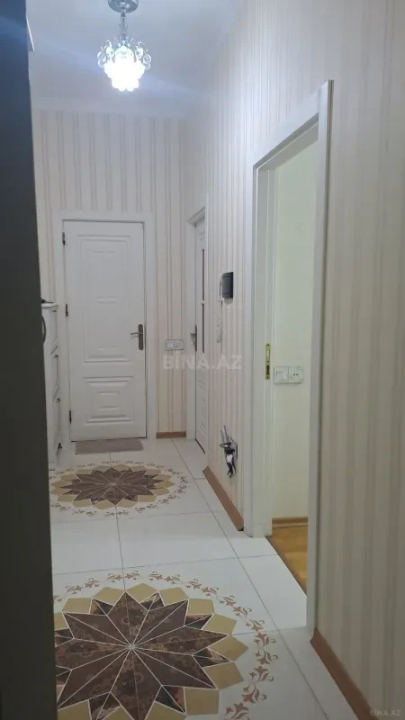 Satılır 2 otaqlı mənzil 62 m²