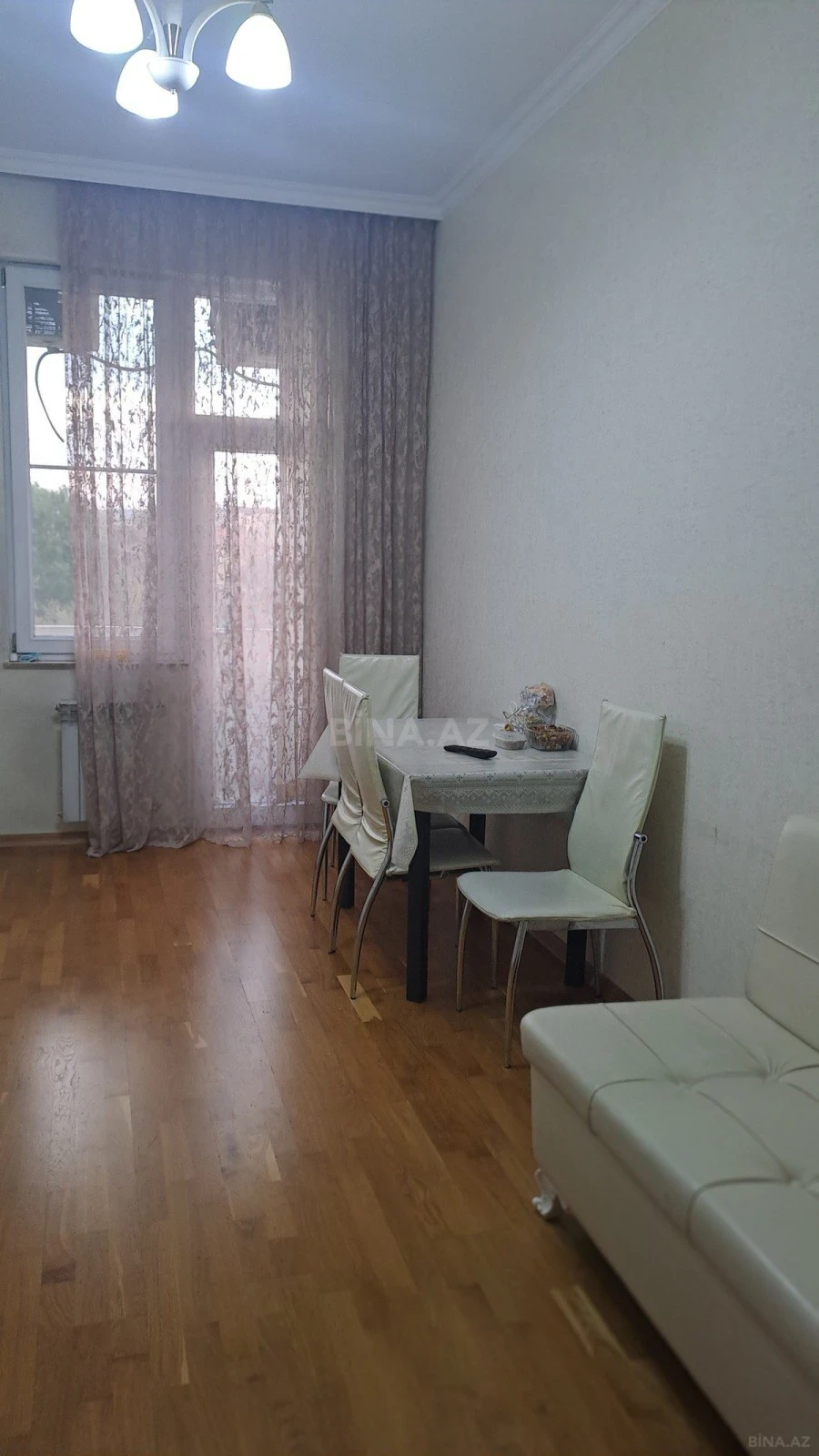 Satılır 2 otaqlı mənzil 62 m²