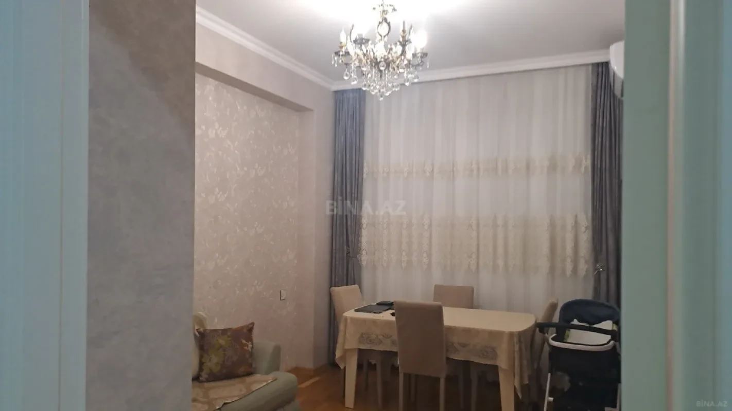 Satılır 2 otaqlı mənzil 62 m²
