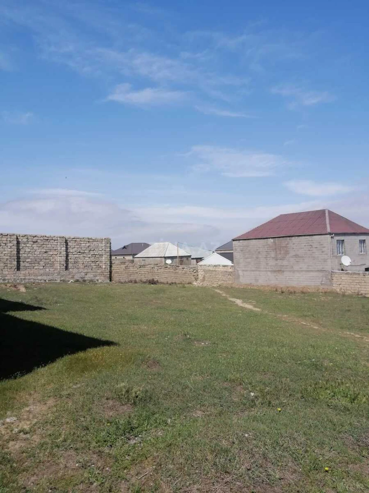 Satılır 3 otaqlı həyət evi 150 m²