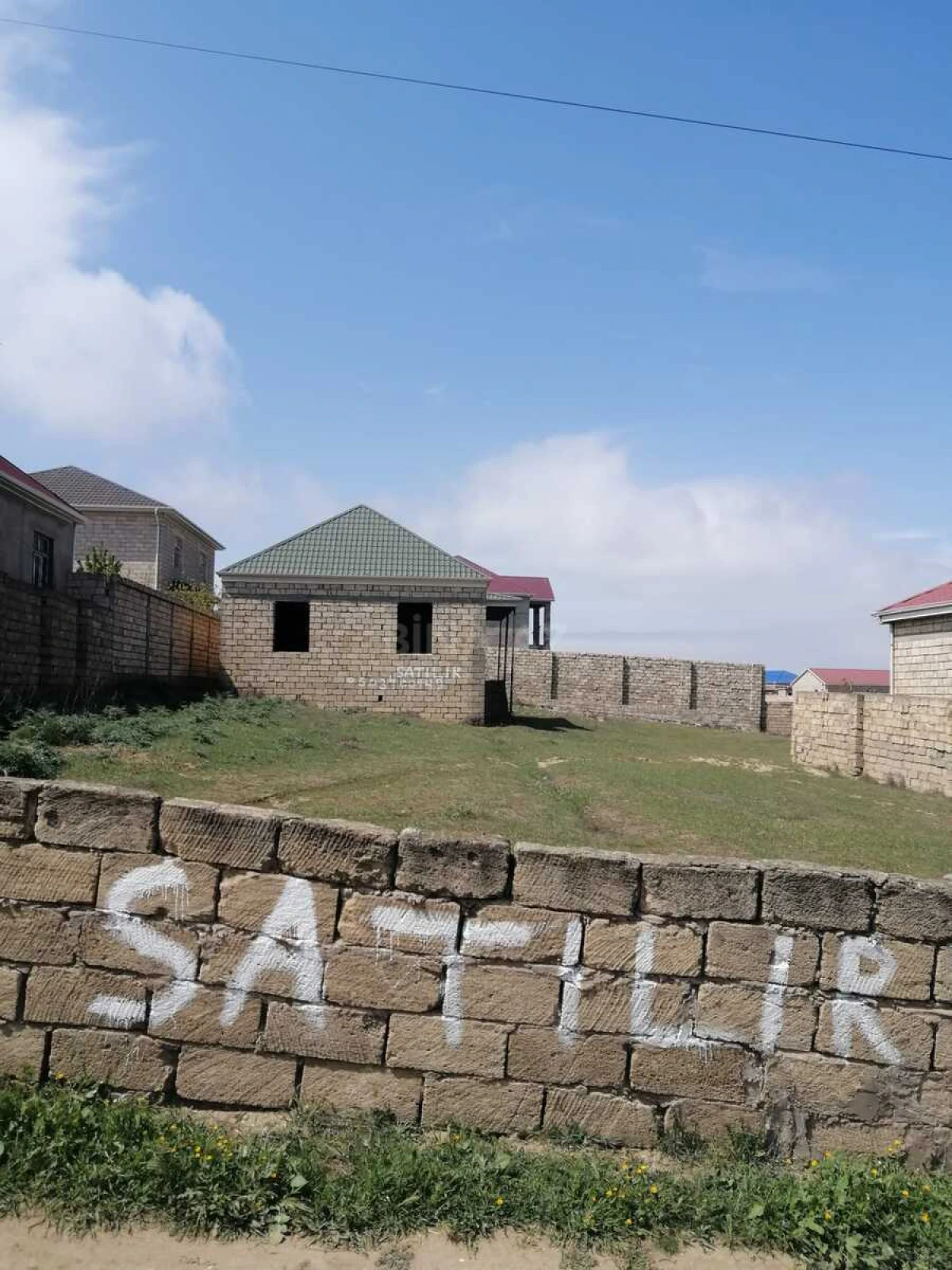 Satılır 3 otaqlı həyət evi 150 m²