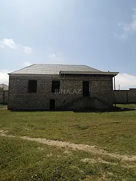 Satılır 3 otaqlı həyət evi 150 m²